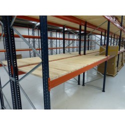 Closed Timber Decking Level 32mm thick