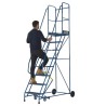 Warehouse Essential Safety Steps - 7 Tread